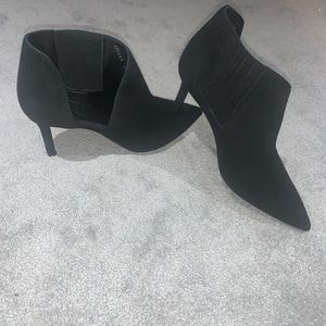 Aquatalia pointy booties